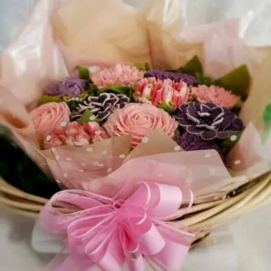 12-Bouquet-Cupcakes-550x550-2